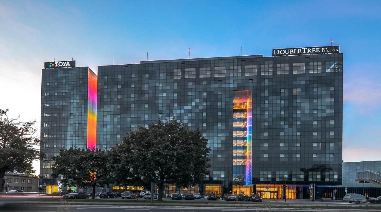 Отель DoubleTree by Hilton Łódź Лодзь