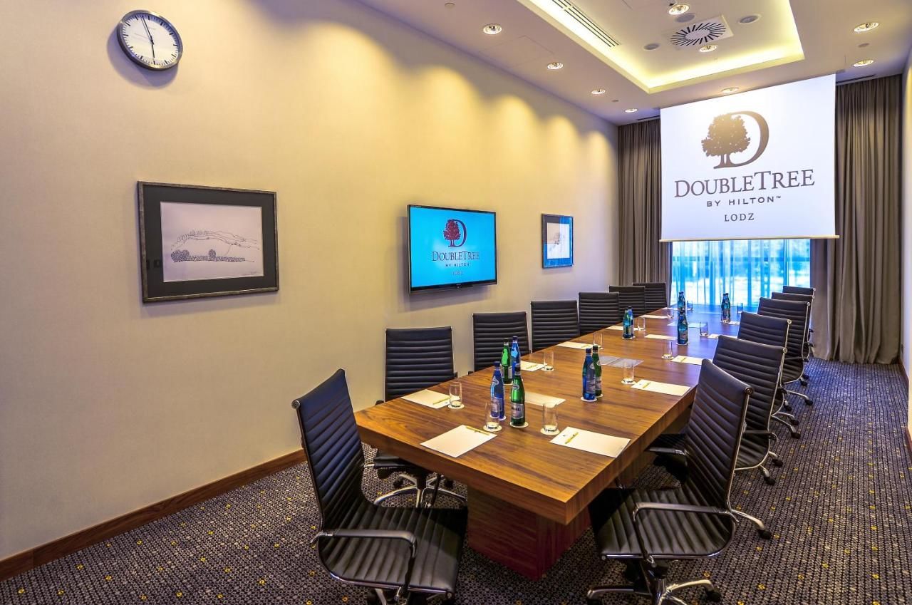 Отель DoubleTree by Hilton Łódź Лодзь-41